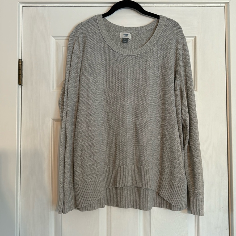 Old Navy women’s XXL gray sweater